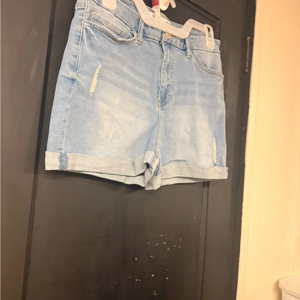 Blue Slim Straight Jeans with Classic Denim Texture